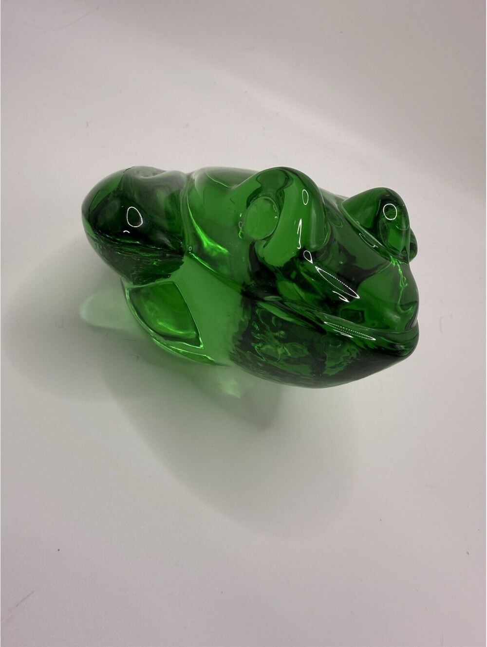 Vintage Silvestri Green Art Glass Frog Paperweight Figurine